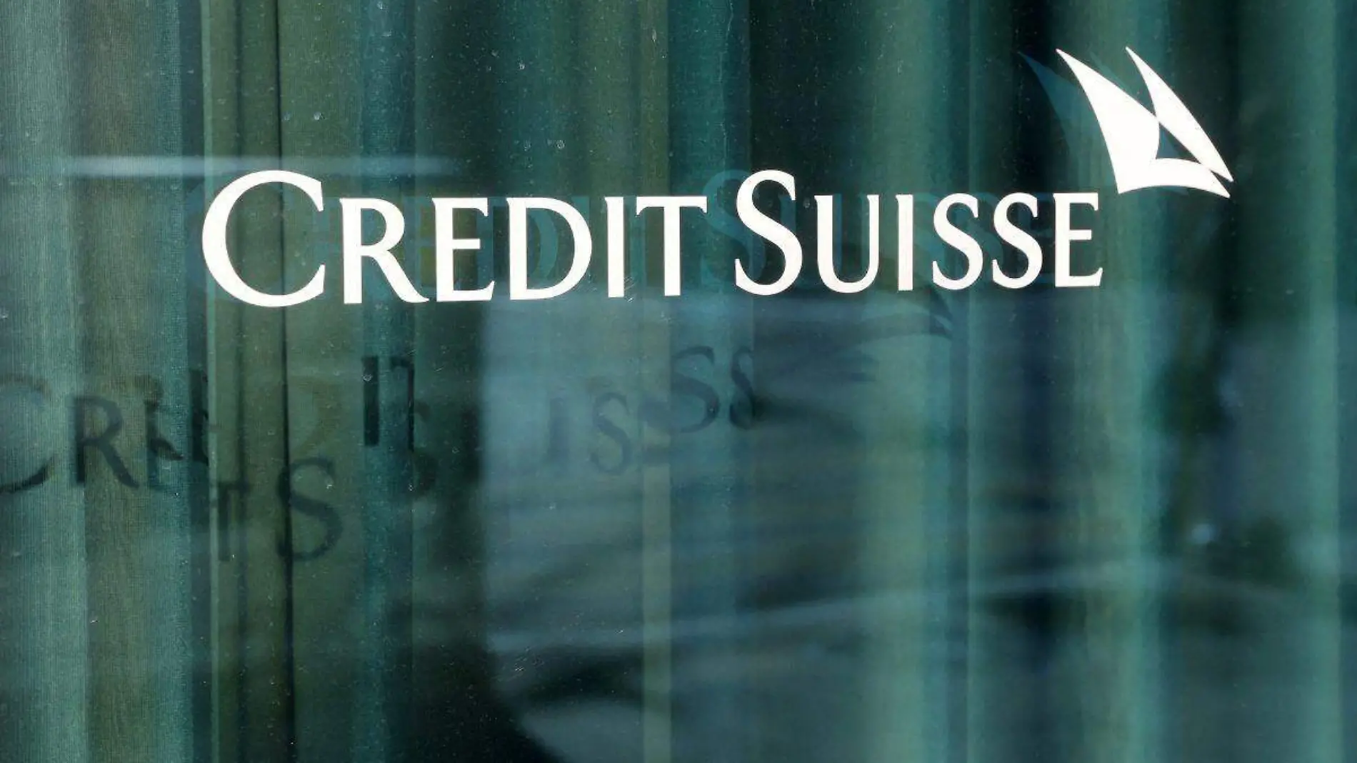 EU investiga a Credit Suisse y UBS por supuestos vínculos con clientes rusos